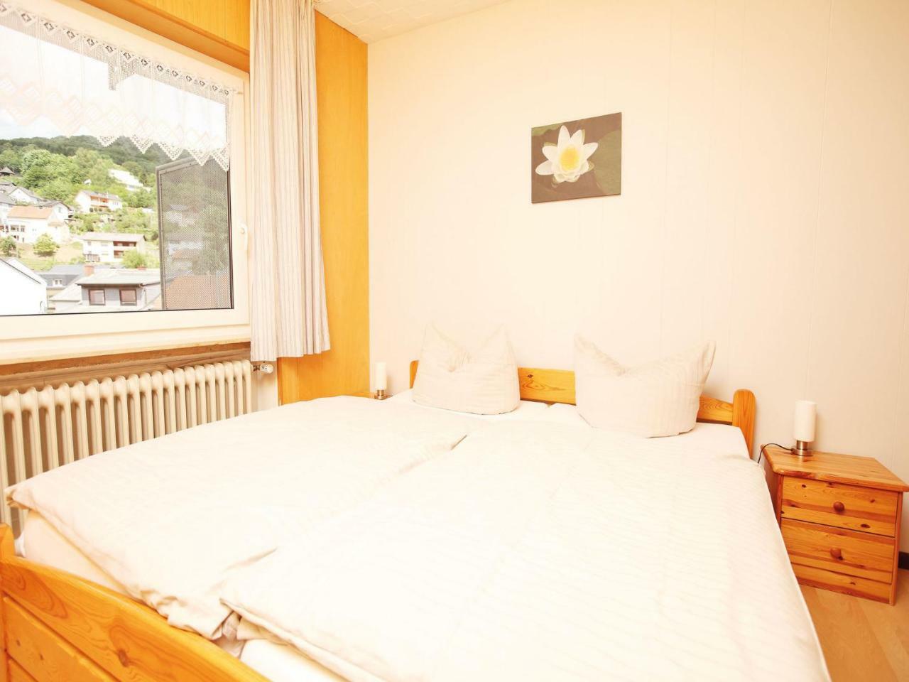 Spacious Apartment In Bollendorf In Nature Park 외부 사진